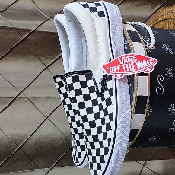 NWT- Vans ‘Off the Wall’ Classic Checker Slip-on Sneaker - Picture 5 of 10